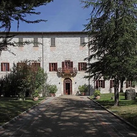 Ferienhaus Mit Privatpool Fuer 20 Personen Ca 700 Qm In Gubbio-nerbisci, Umbrien Provinz Perugia *